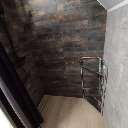 Karpatka 1 Przy Wyciagu Narciarskim