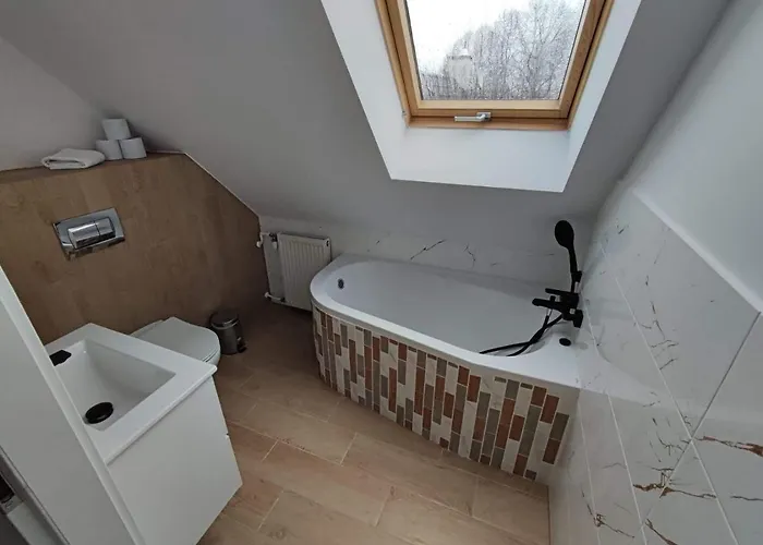 Karpatka 1 Przy Wyciagu Narciarskim * كارباش